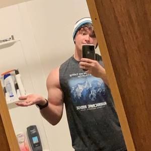 Meet your Posher, Dennis